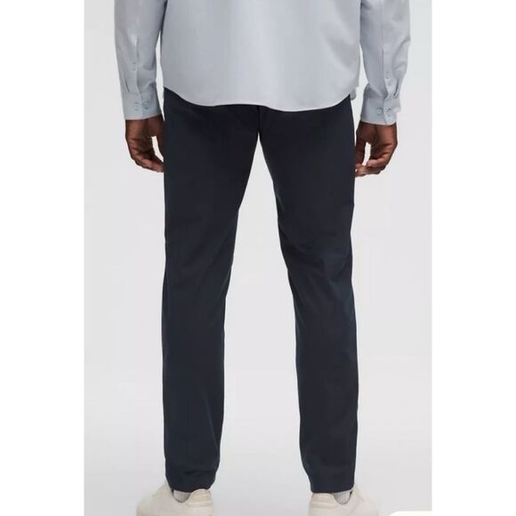 Lululemon Commission Classic-Fit ABC
Wrinkle Resistant Packable Chino Pant~
34 - Picture 2 of 10